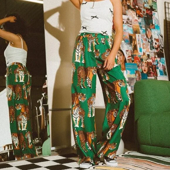 Dressed in Lala Never Taking These Off Trousers in Tiger Tales - EUC - Picture 2 of 8